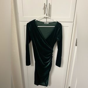Green velvet dress size small